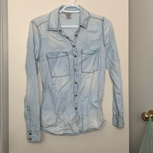 Guess snap button shirt